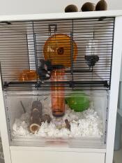 Omlet vit Qute hamsterbur med förvaring