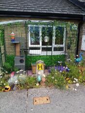 En vackert inredd catio.