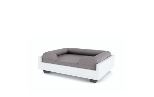 En grå skumgummisäng på en Fido -soffa, storlek 24